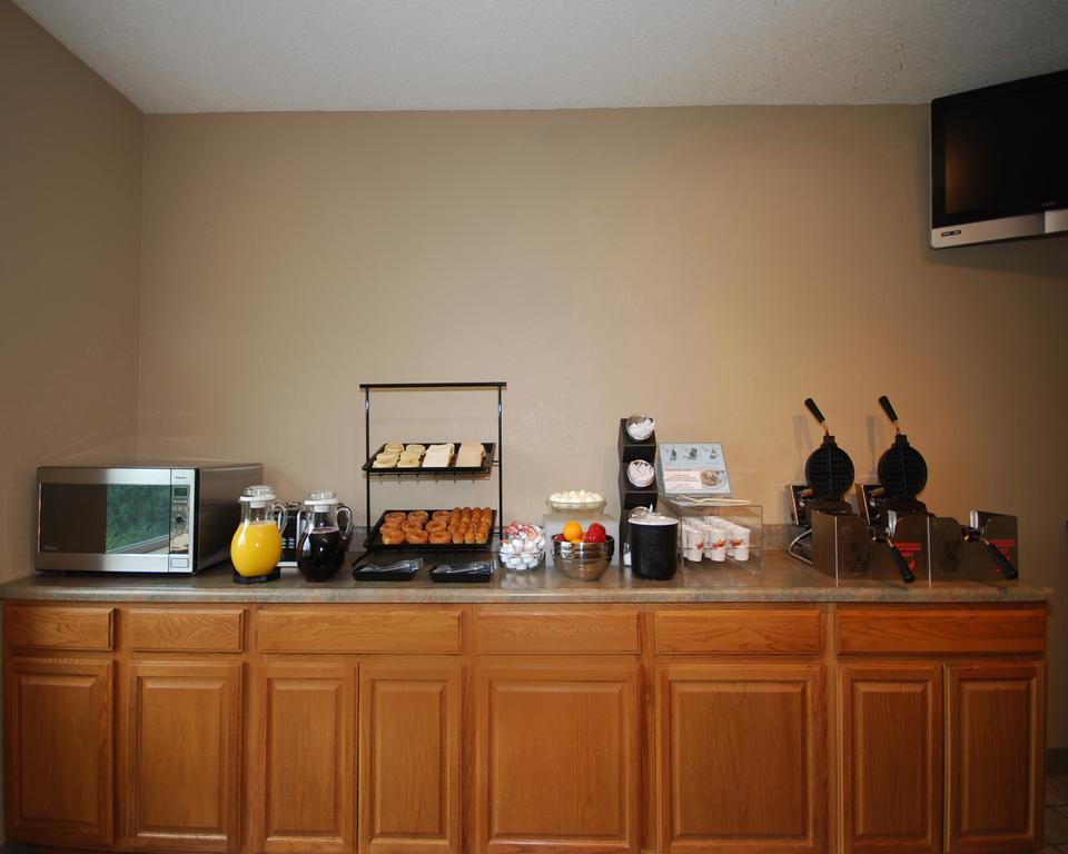 Quality Inn Brookings-University Restaurang bild