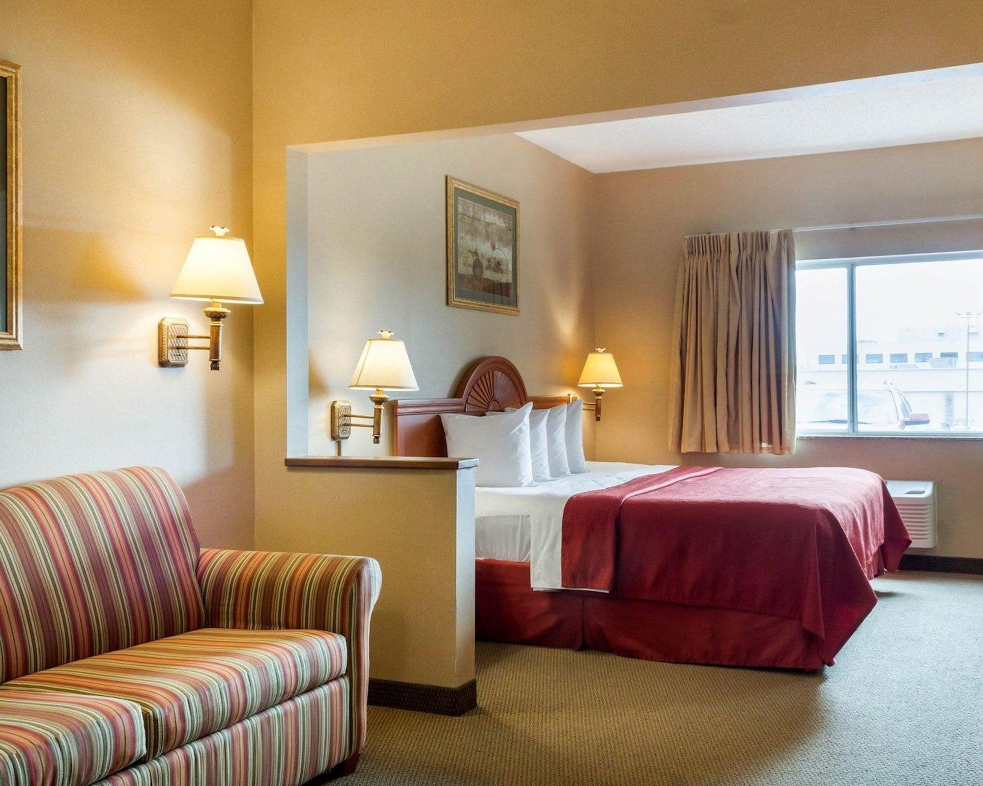 Quality Inn Brookings-University Exteriör bild